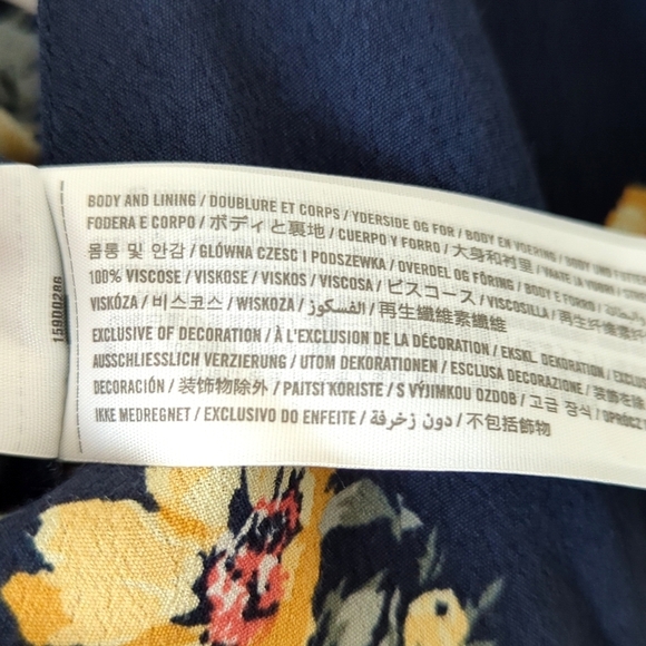 Abercrombie & Fitch Floral Tied Back Cropped Straight Wide Leg Jumpsuit Navy M - Picture 6 of 15